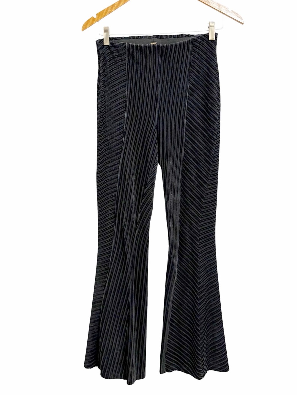 Free People Penny Boho Pull On Ribbed Velvet Ribbed Flare Pants S Black Retro